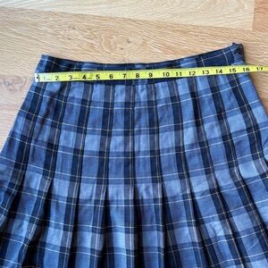 Lands' End Women's Plaid Pleated Skirt Below the Knee size 12